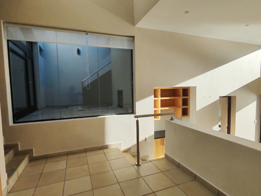 2 Bedroom Property for Sale in Oubaai Western Cape